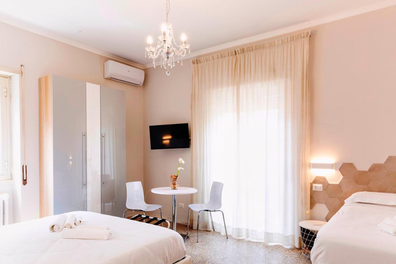 Roma Talenti Fucini B&B Buitenkant foto